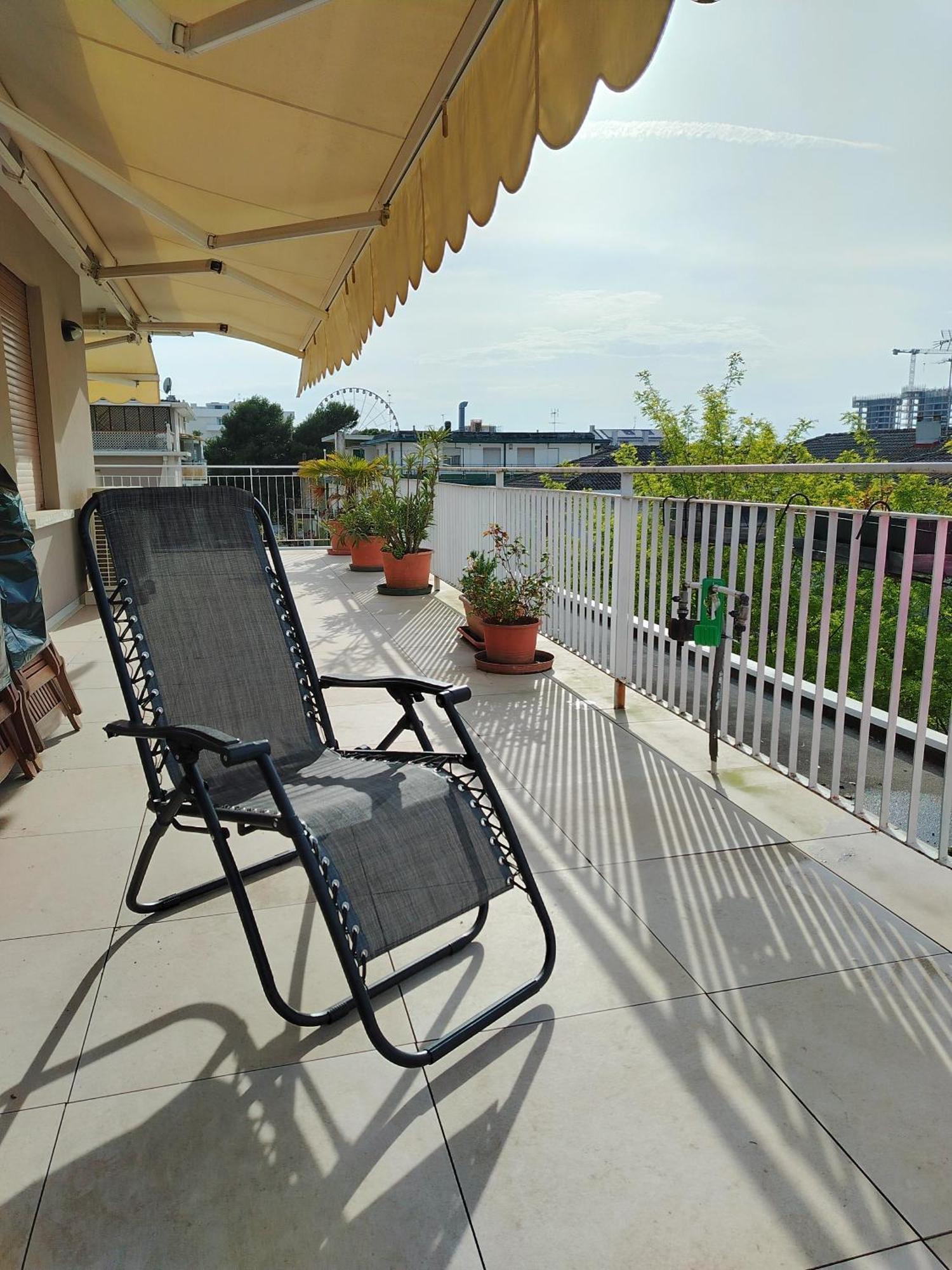 Attico Alghe Rosse Lido *